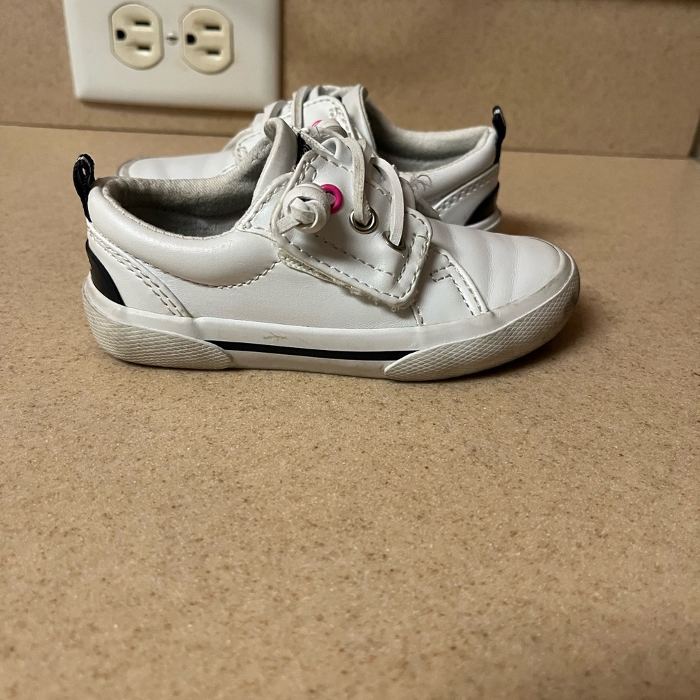 Sperry Kids Top-Sider Pier Wave Jr Sneaker - 6M